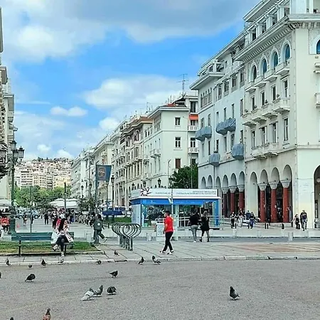Liva Center Thessaloniki, Agias Sofias Салоники