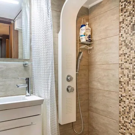 Апартаменты Liva Center Thessaloniki, Agias Sofias Салоники