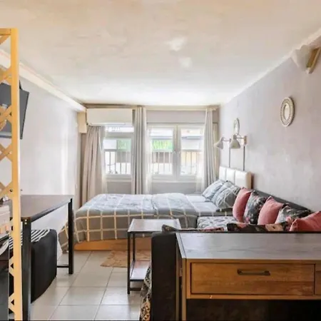 Liva Center Thessaloniki, Agias Sofias Апартаменты