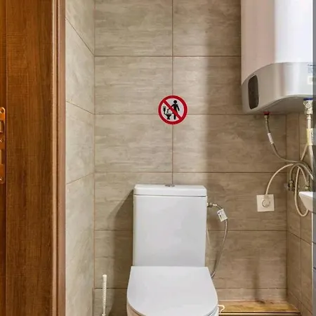 Liva Center Thessaloniki, Agias Sofias Thessaloniki